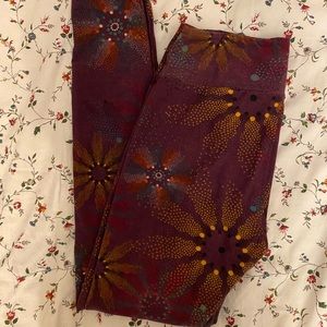 OS Lularoe leggings